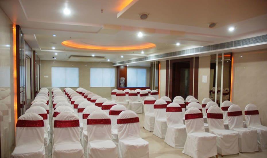 Hotel Sitara Royal Hajdarabad Zewnętrze zdjęcie